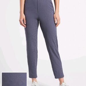 Athleta Brooklyn Textured Ankle Pant | Size 6 | Travel/Workwear | Ribbed Sides